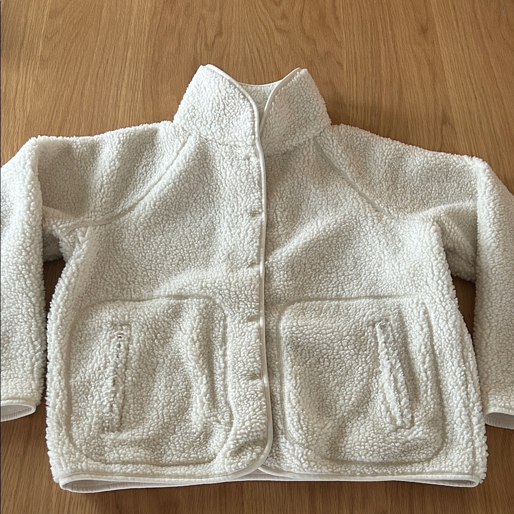 GapFit Oversized Sherpa Raglan Jacket